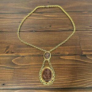 Vintage GOLDETTE Intaglio Cupid & Venus Cameo Pendant Necklace Goldtone